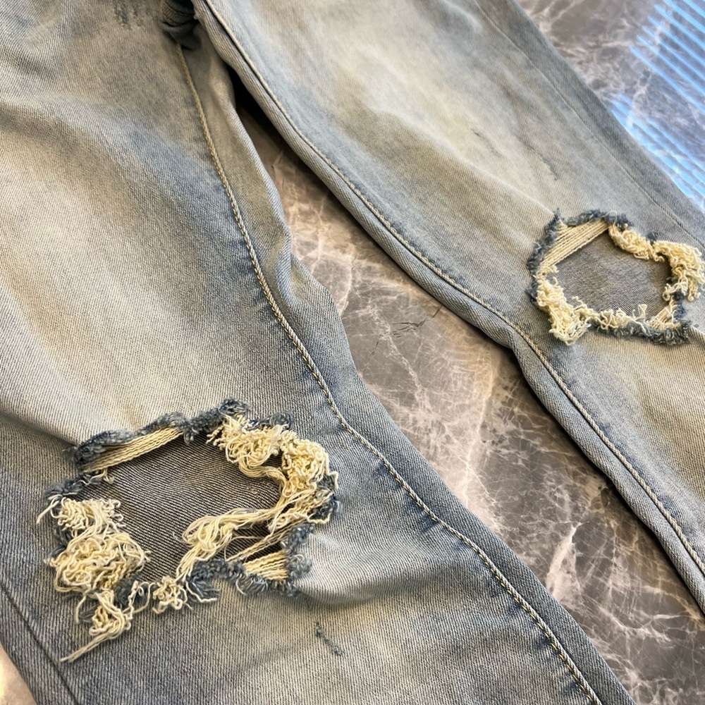 Distressed Light Blue Women's Jeans
